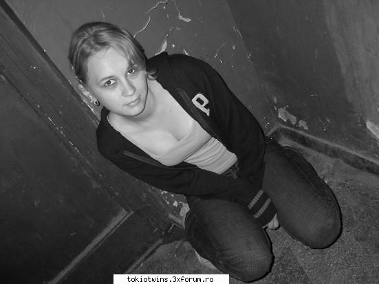 Andreea - acuma mai pooon:)))) - Pictures