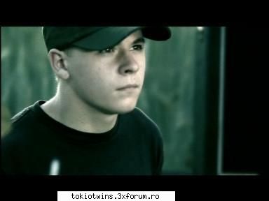 Galerie Gustav - black_shadow - Gustav