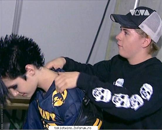 Umplutura ? - x:x:x vazut in Popcorn ceva care m-a enervat - Tokio Hotel